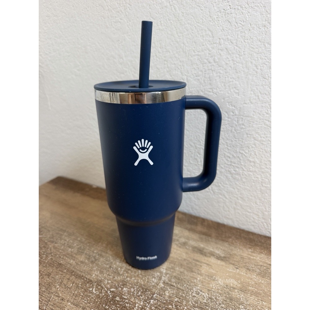Hydro Flask 40 Oz Travel Tumbler with Handle, Lid and Straw - Insulated Stainles